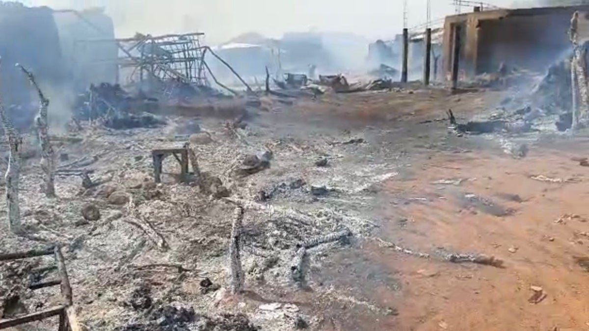 Frappe de drone au Niger : 17 civils tués dans un marché