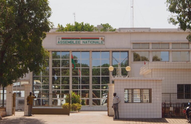 Burkina Faso : une loi controversée contre l&rsquo;homosexualité adoptée