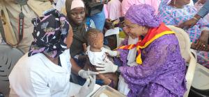 Premier pays africain à adopter une vaccination hybride contre le paludisme au Mali