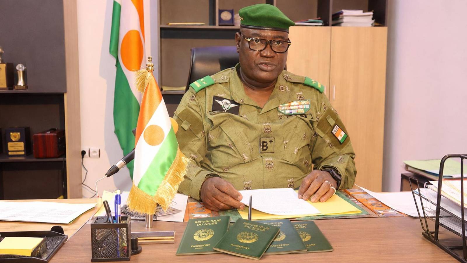 Affaire des visas Schengen : le consul espagnol destitué pour corruption au Niger
