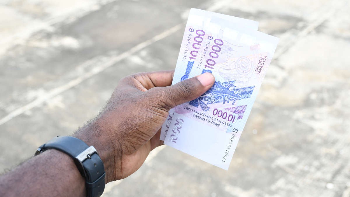 Sénégal : défense du bilan économique du pres face aux critiques du fmi