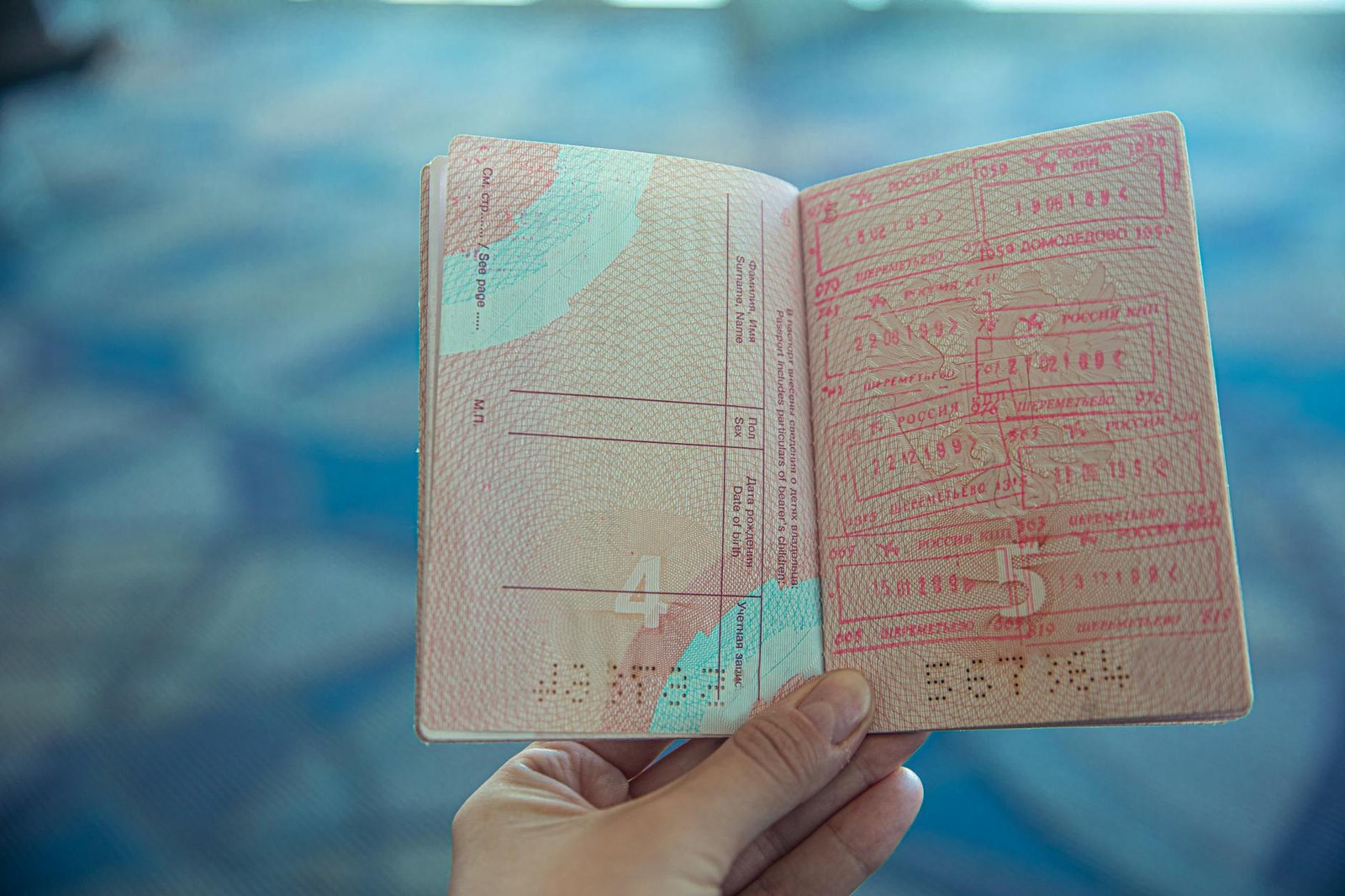 Démantèlement d&rsquo;un réseau chinois de faux visas par la police de Dakar
