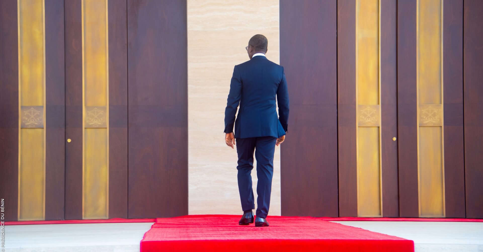 Le Bénin tourne une page : patrice talon cède la place à romuald wadagni