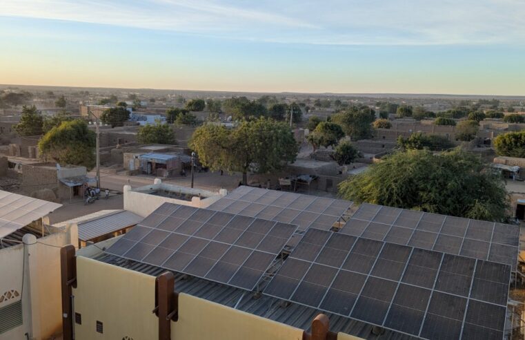 L&rsquo;énergie solaire illumine les soins de santé à l&rsquo;hôpital de Niafunké, Mali