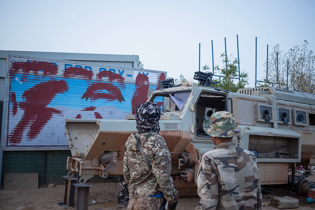 Mali : l&rsquo;échec stratégique face aux groupes armés après le recours aux mercenaires russes