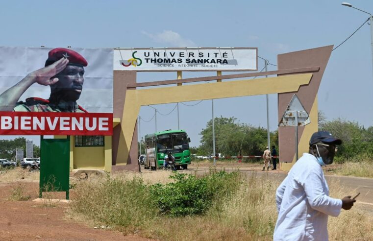 La répression étudiante s&rsquo;intensifie au Burkina Faso : suspension et arrestation