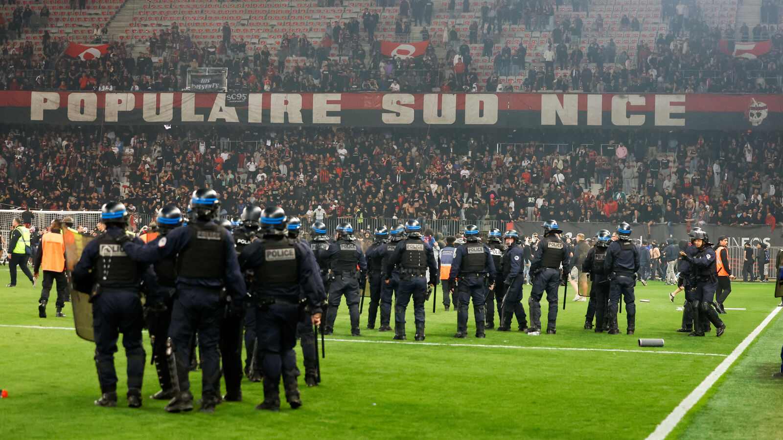 Nice vs Saint-Étienne : la FFF maintient le huis clos, l&rsquo;ogc nice dénonce une sanction excessive