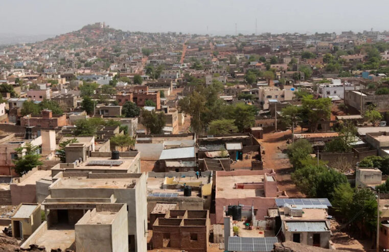Blocus routier à Bamako : les voyageurs bloqués au Mali