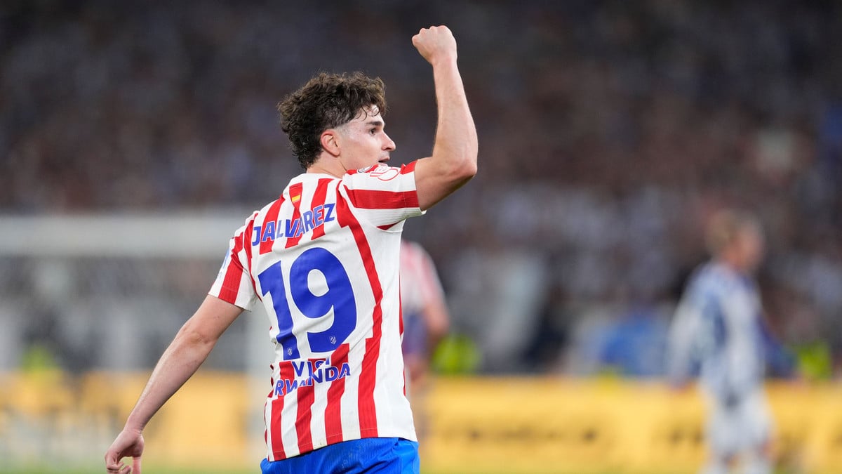 Psg en course pour julian alvarez : barcelone va frapper fort avec une offre à 100m€