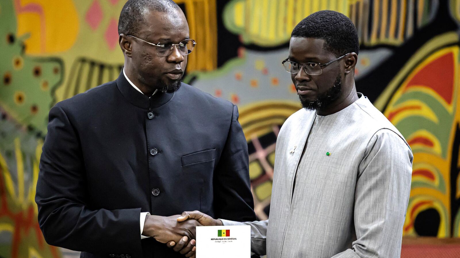 Tensions politiques et défis économiques au Sénégal après la rupture entre sonko et faye