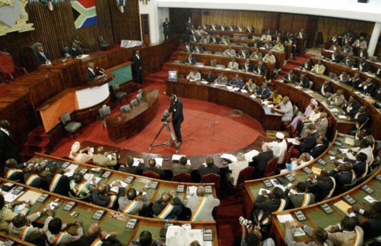 Un nouveau chapitre s&rsquo;ouvre en Côte d&rsquo;Ivoire : la fin de la CEI et l&rsquo;enjeu des élections apaisées
