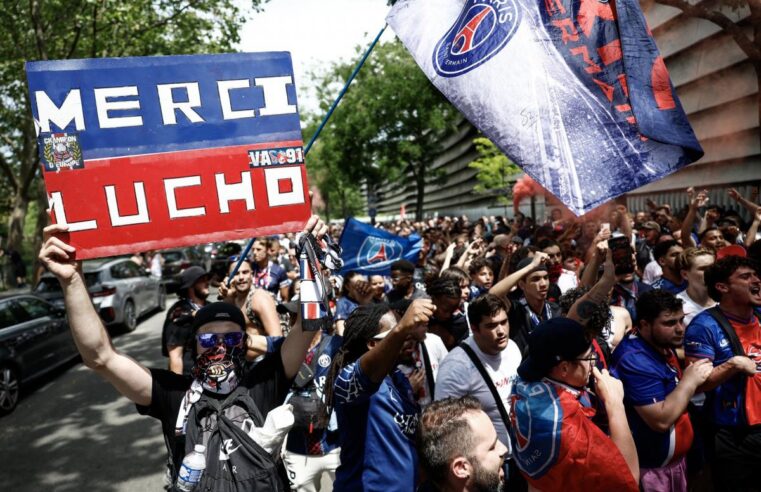 La ferveur des supporters parisiens s’empare du Parc des Princes avant le choc contre Arsenal