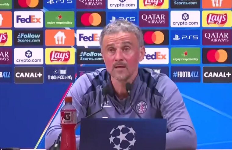 Luis Enrique souligne l&rsquo;apport défensif crucial d&rsquo;Ousmane Dembélé au PSG