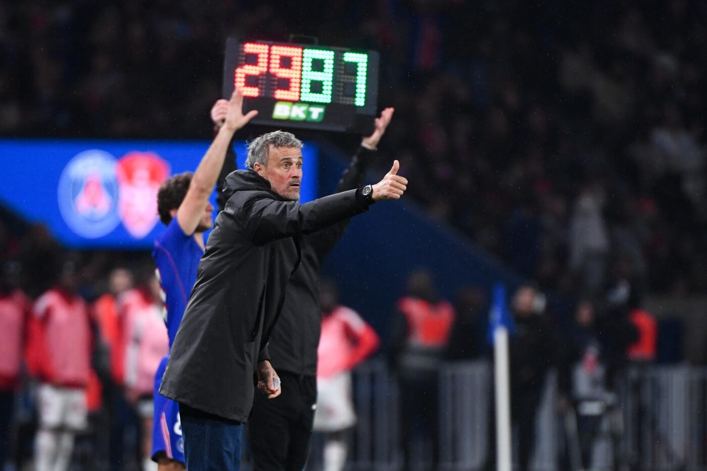 Effectif du psg décimé pour affronter lens en ligues