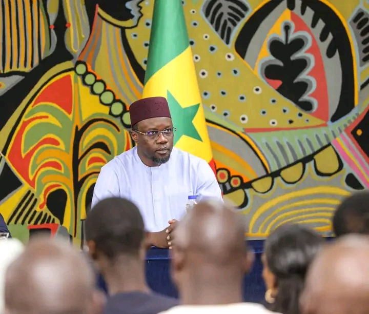 Ousmane Sonko et la gestion des fonds politiques : une divergence assumée avec le Président Diomaye Faye