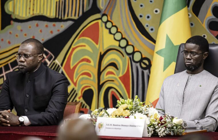 Sénégal : le président Bassirou Diomaye Faye met fin aux fonctions de son Premier ministre, Ousmane Sonko