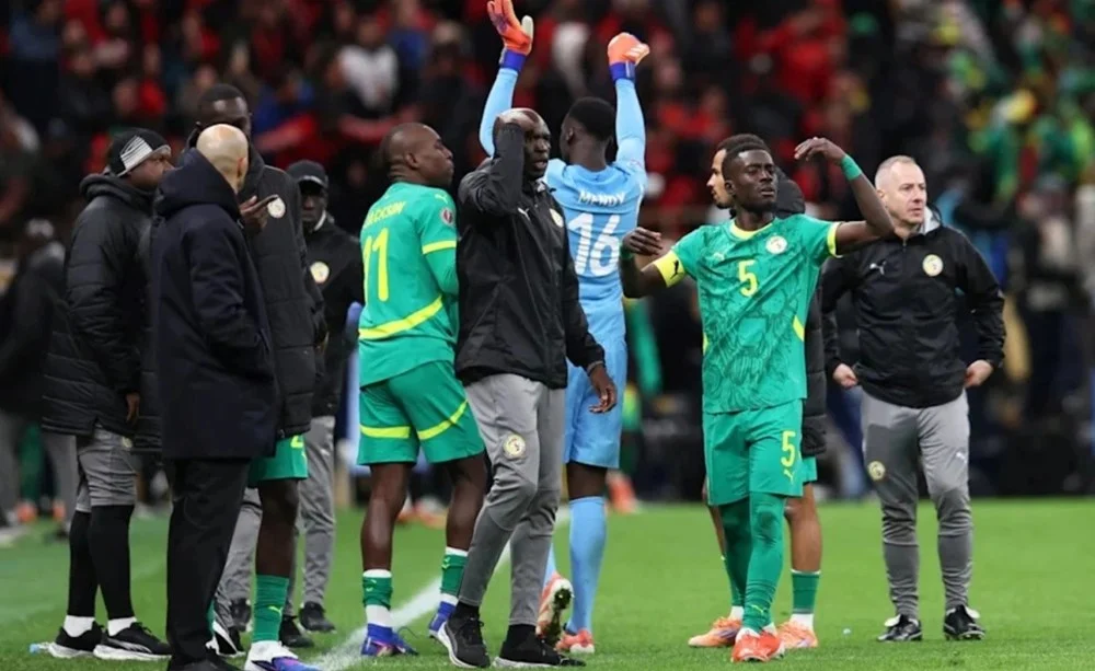 la caf retire la coupe au Sénégal crise football africain