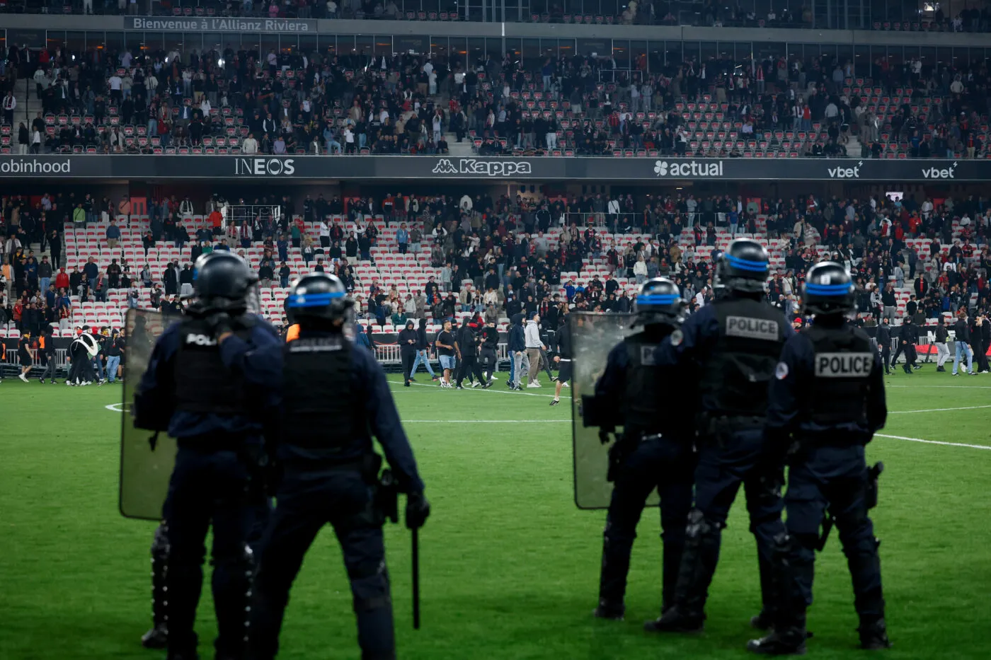 Nice sanctionné lourdement avant sa double confrontation face à saint-Étienne