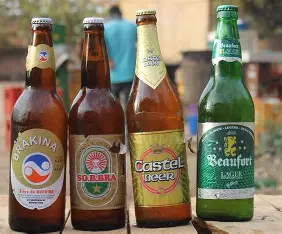 Ouagadougou face à la crise de la bière : stock épuisé et prix en flèche