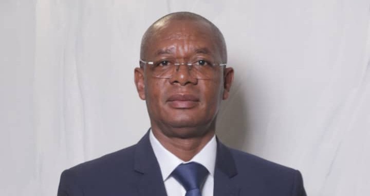 Raphaël Edzang prend officiellement la direction du Rassemblement pour le Gabon