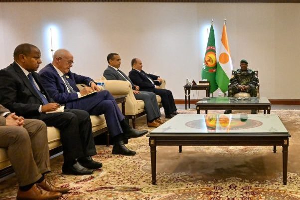 Rencontre diplomatique majeure entre l&rsquo;Algérie et le Niger à Niamey