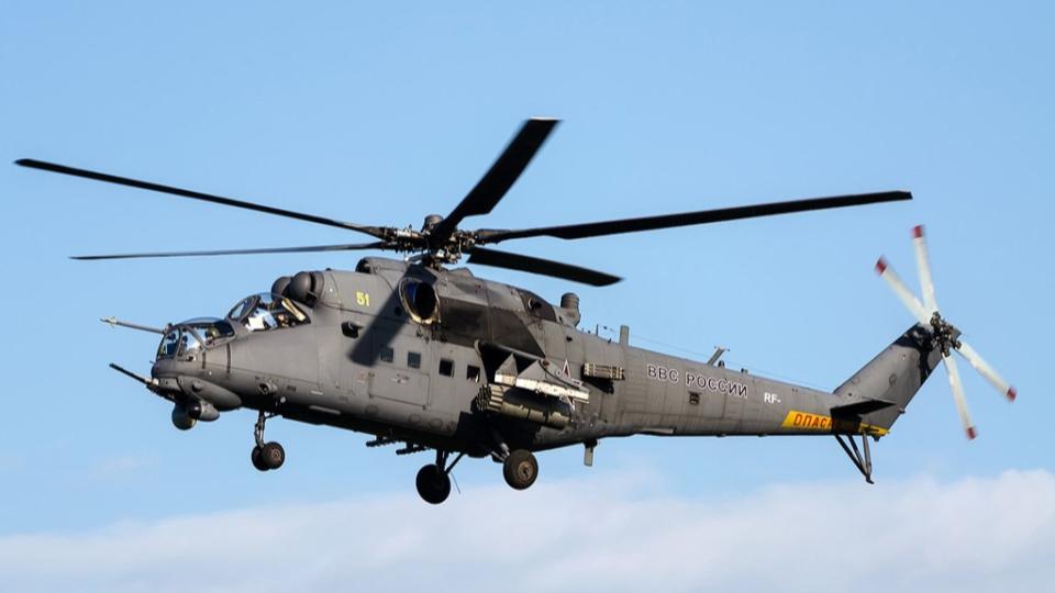 Le Gabon renforce son armée avec des hélicoptères d&rsquo;attaque et des frégates