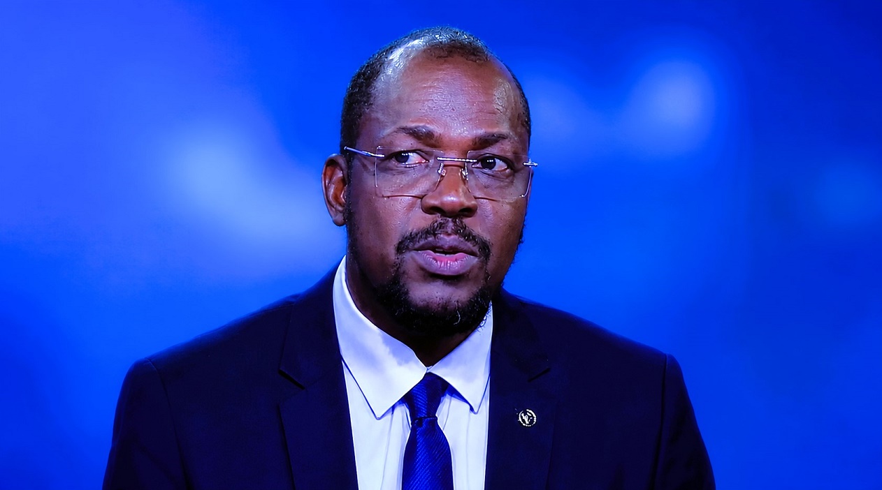 Mali : etienne fabaka sissoko défend le dialogue sans alliance