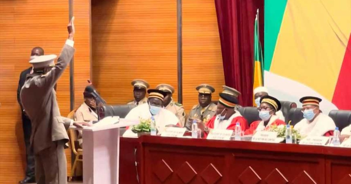 Assimi Goïta officiellement investi président de la transition au Mali