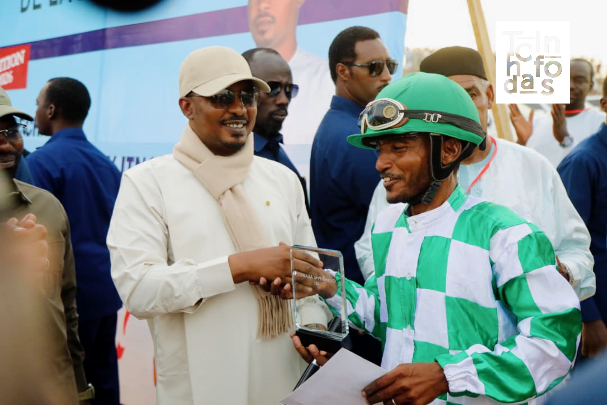 Le maréchal de Tchad renforce le soutien à la filière hippique nationale