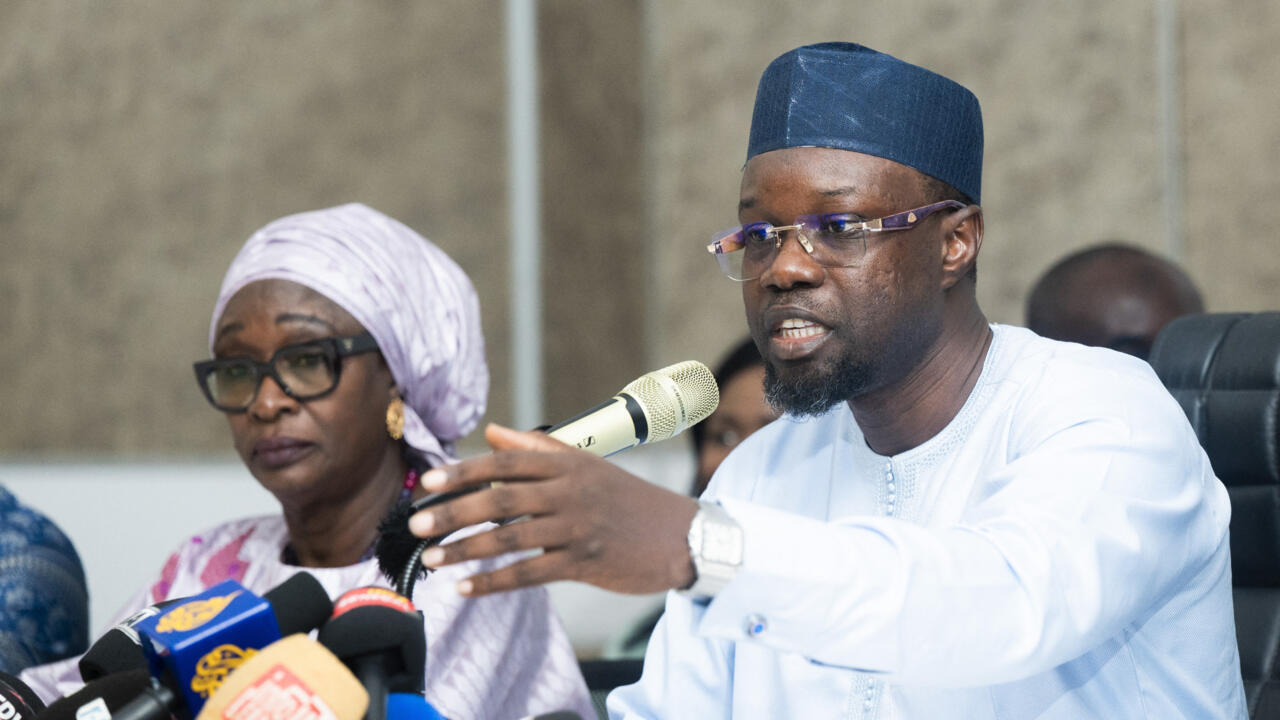Crise politique au Sénégal : sonko défie diomaye faye après son limogeage