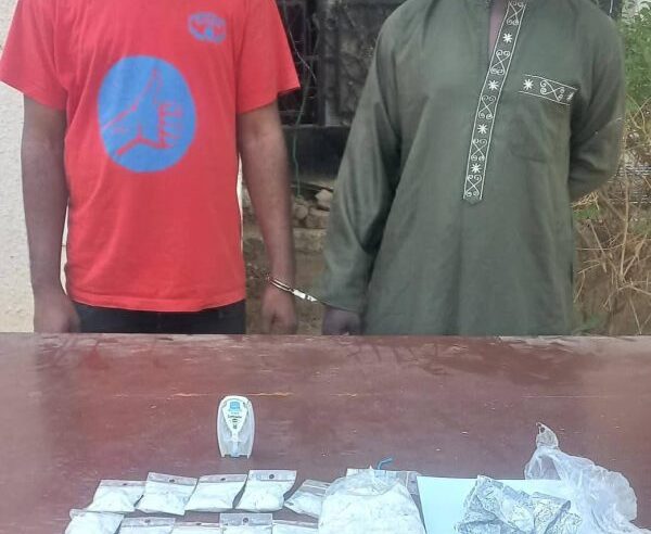 Zinder : 920 grammes de cocaïne saisis dans des balles de fripes