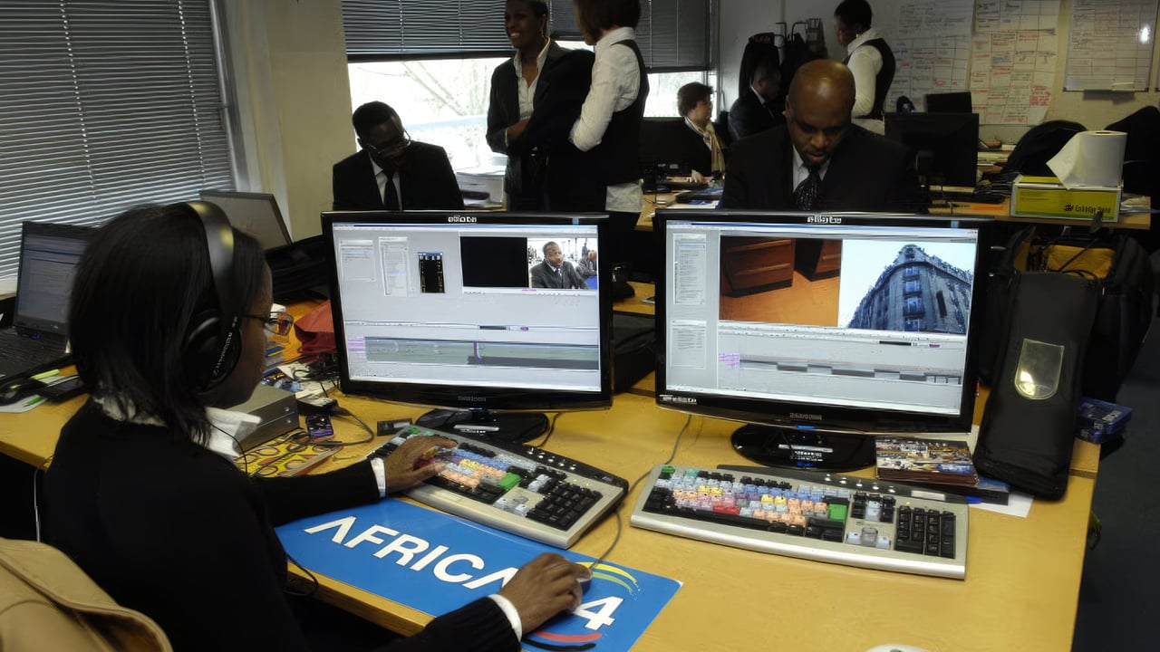 L&rsquo;avenir incertain d&rsquo;Africa24 : le défi financier du Cameroun