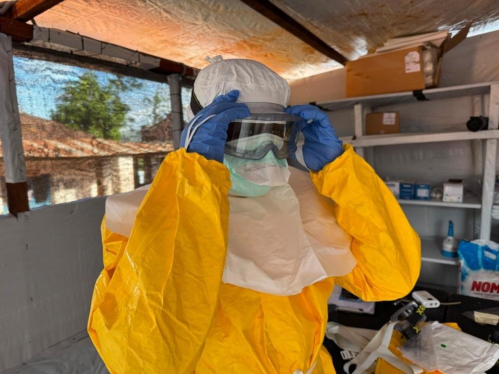 RDC: immersion dans les centres de traitement Ebola de MSF à Goma et Bunia