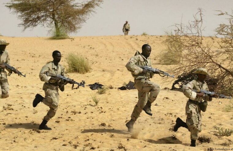 Mali lance des primes pour capturer les chefs terroristes au Sahel