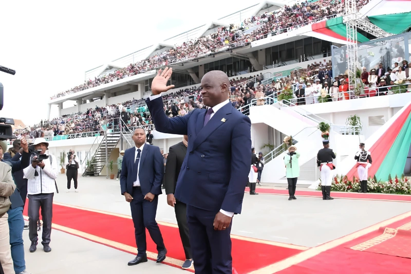 Célébration de l&rsquo;indépendance malgache: Hermann Immongault représente le Gabon