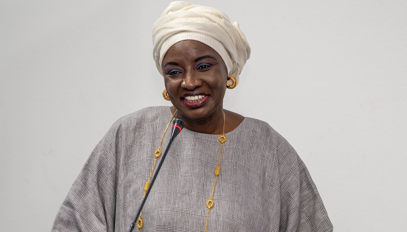 Aminata touré défend la gouvernance du président diomaye faye face aux critiques