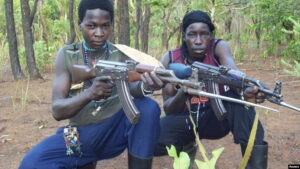 Criminels de la lra : une stratégie controversée au haut-mbomou