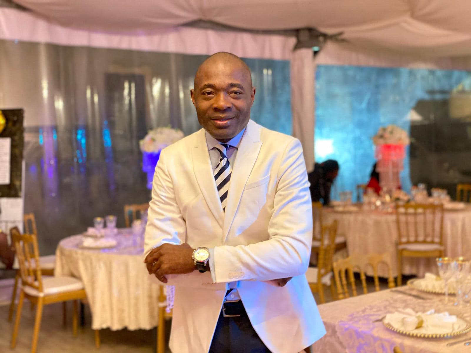 Au Cameroun, il n’existe que deux ethnies selon un journaliste exilé