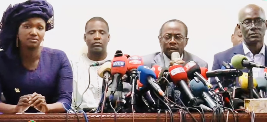 Réintégration d&rsquo;ousmane sonko : l&rsquo;opposition dénonce une violation de la constitution au Sénégal