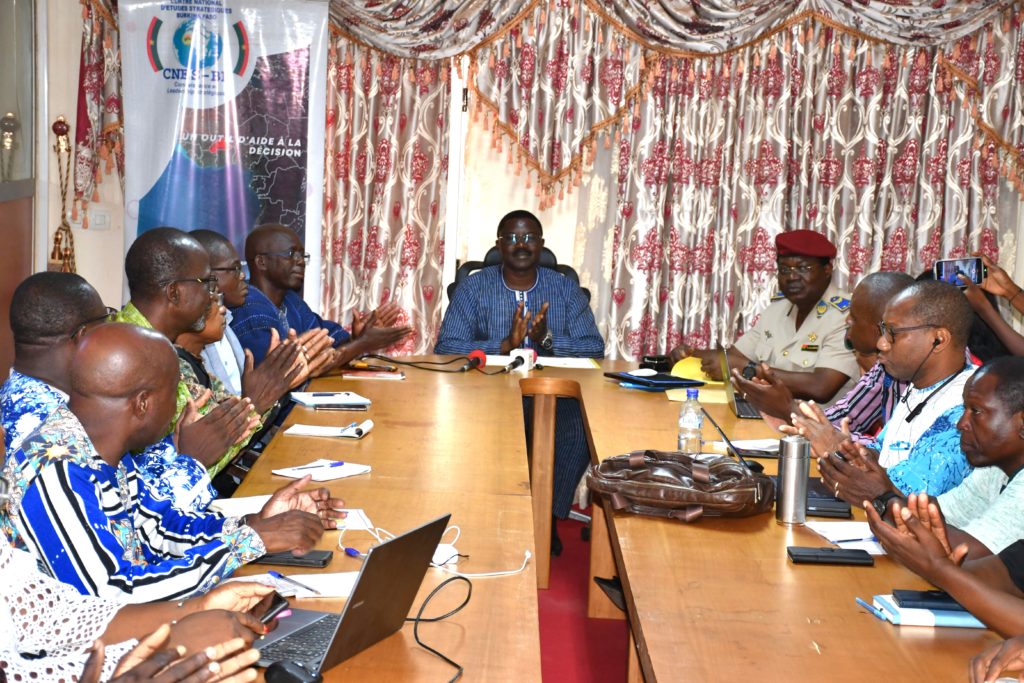 Formation stratégique au Burkina Faso : le cnes outille les diplomates pour l&rsquo;anticipation géopolitique