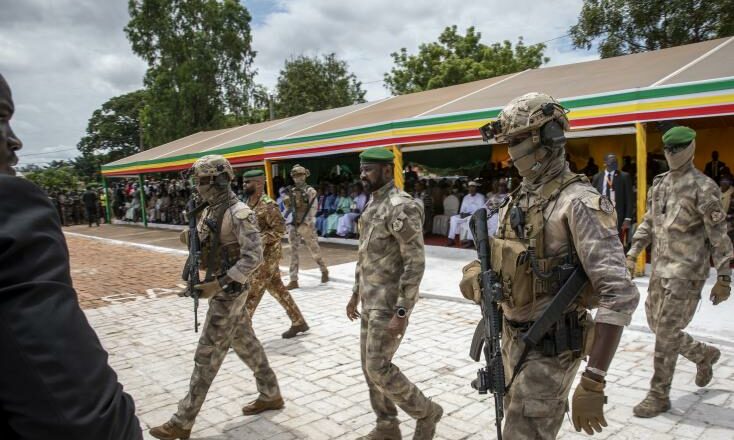 Mali : assimi goïta restructure l’armée pour contrer la menace terroriste