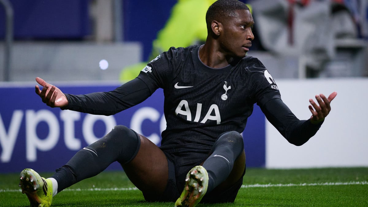Kolo muani en danger au psg : la juve hésite entre deux stars de l&rsquo;attaque