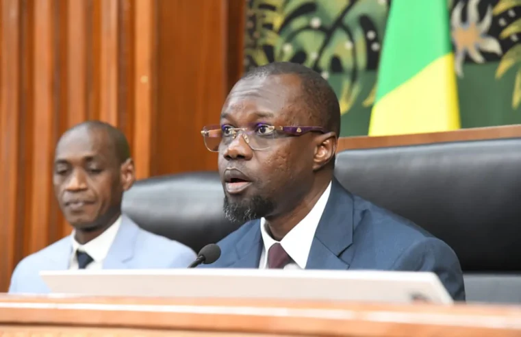 Sénégal : Ousmane Sonko s&rsquo;affirme face au président Bassirou Diomaye Faye sur la réforme constitutionnelle