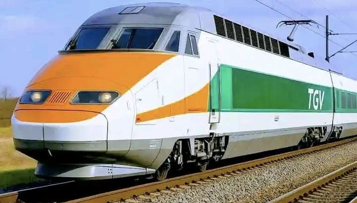 Côte d&rsquo;Ivoire : un tgv de 1000 milliards de fcfa pour booster l&rsquo;économie d&rsquo;ici 2030