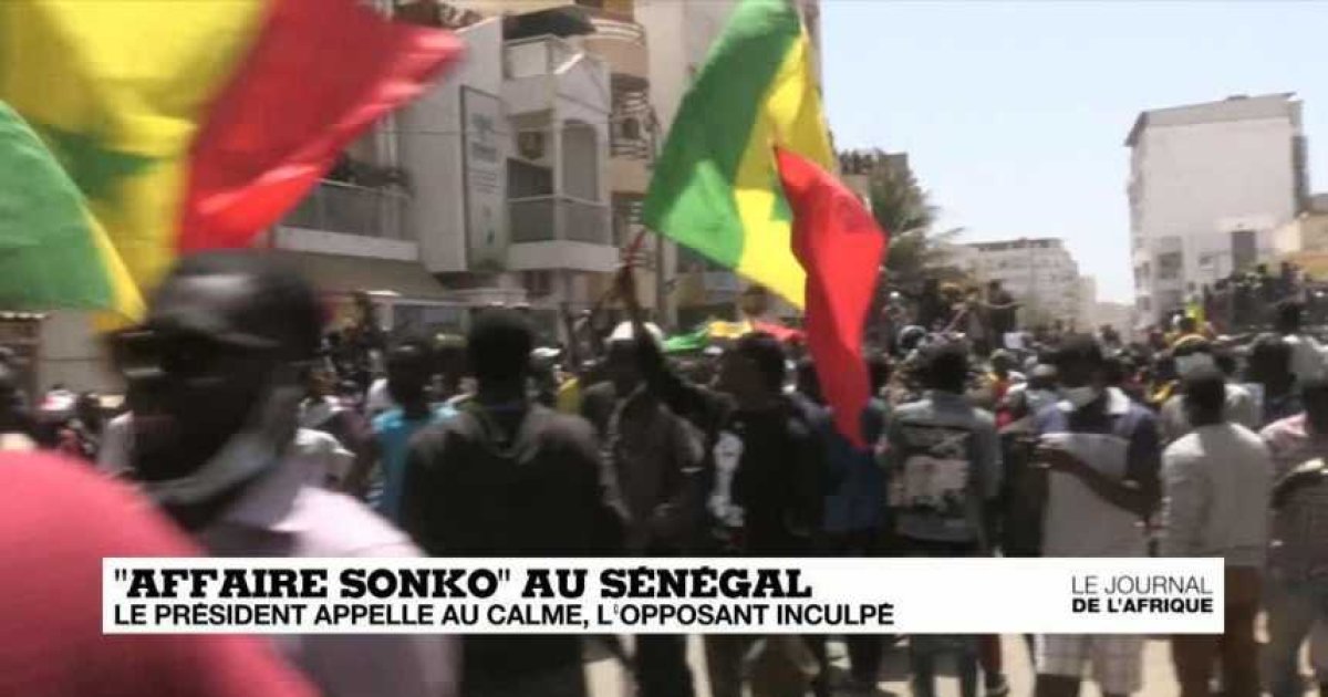 Crise politique au Sénégal : macky sall en appelle à la paix