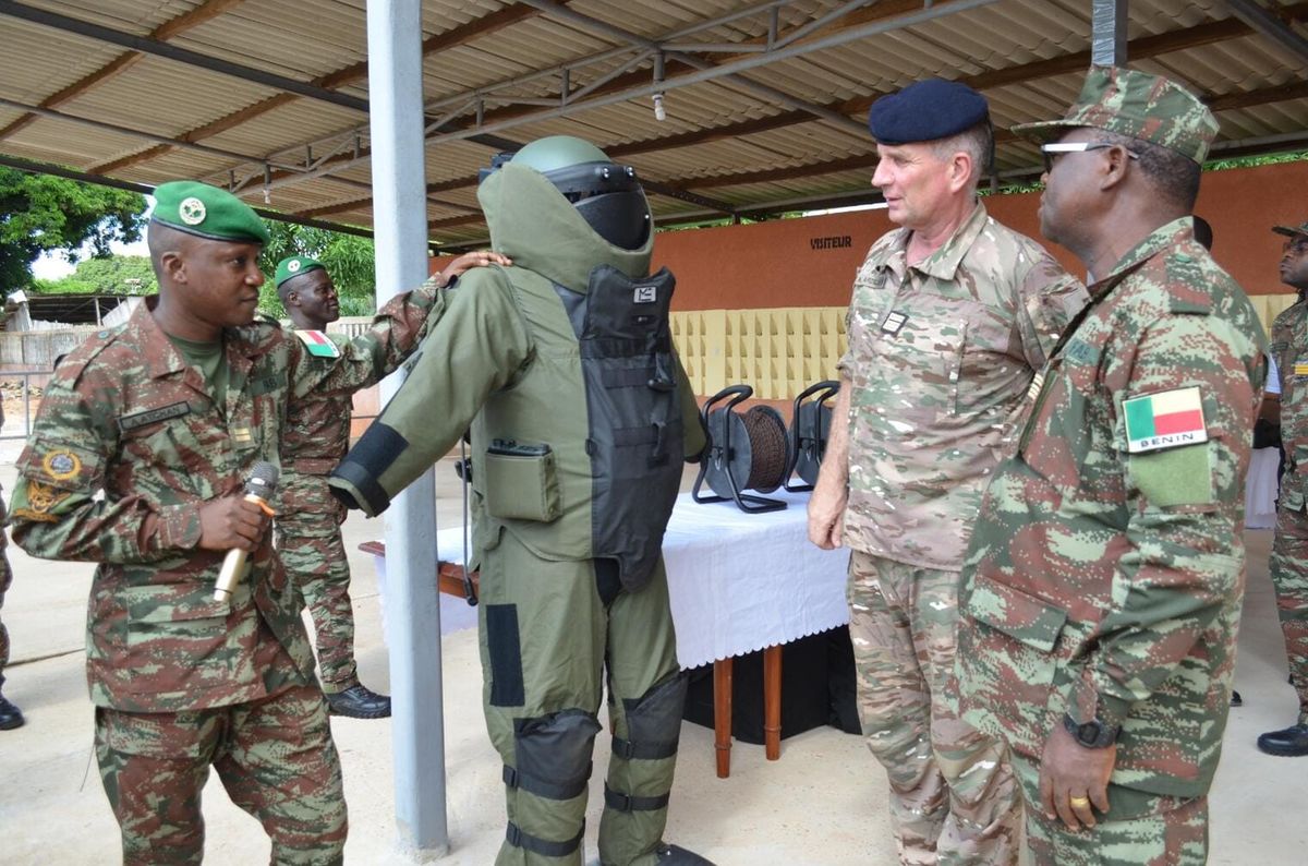 Coopération militaire : le Bénin renforce sa lutte contre les explosifs grâce à la France