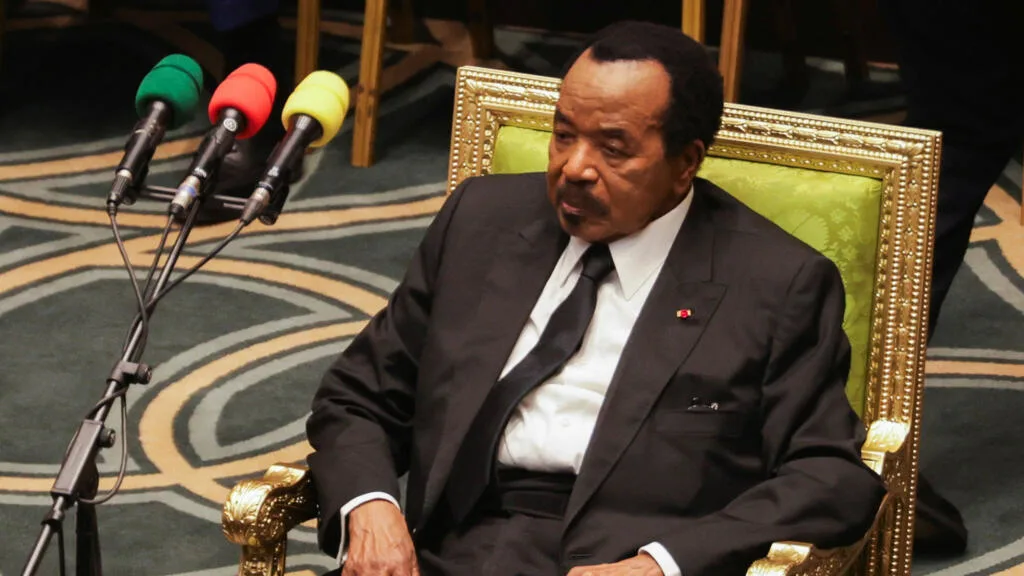 Photo des membres du Conseil supérieur de la magistrature lors d'une réunion