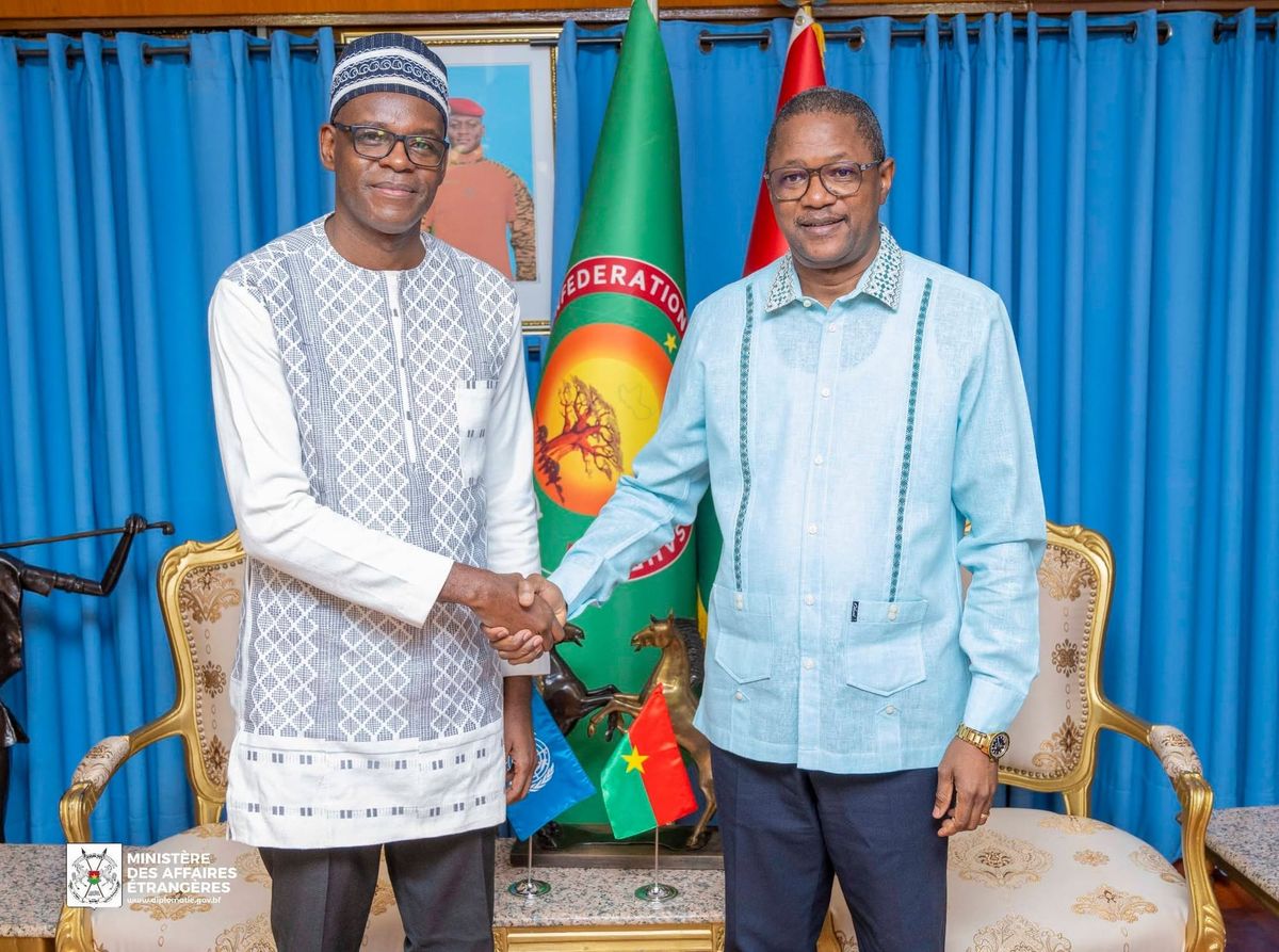 rencontre entre le chef du Bureau de l'ONUDC et le ministre burkinabè des Affaires étrangères