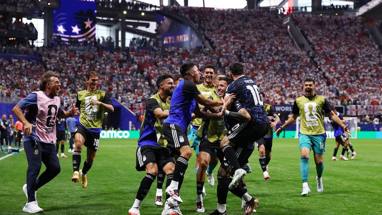 Victoire argentine face à l&rsquo;angleterre en demi-finale du mondial