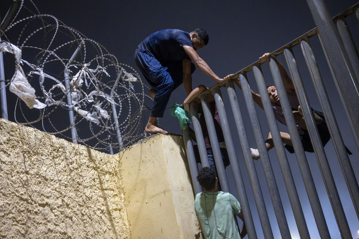 Migrants à Ceuta : la presse marocaine dédouane Rabat, mais se divise sur les causes de la « crise sécuritaire »